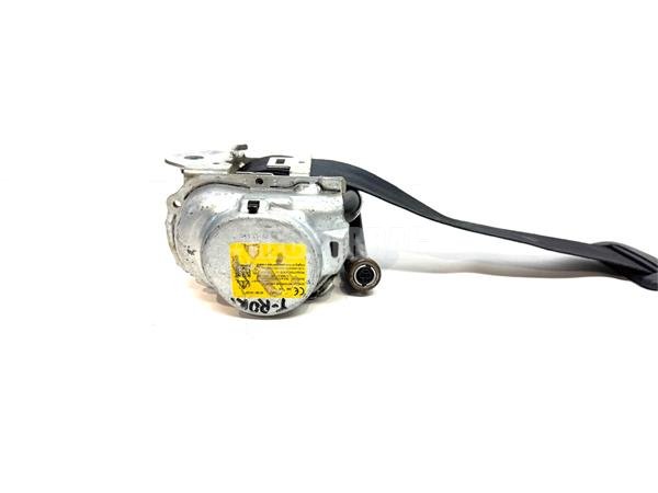 Cinturón de seguridad con pretensor de Volkswagen T-Roc (8W0857806B) - Imagen 4