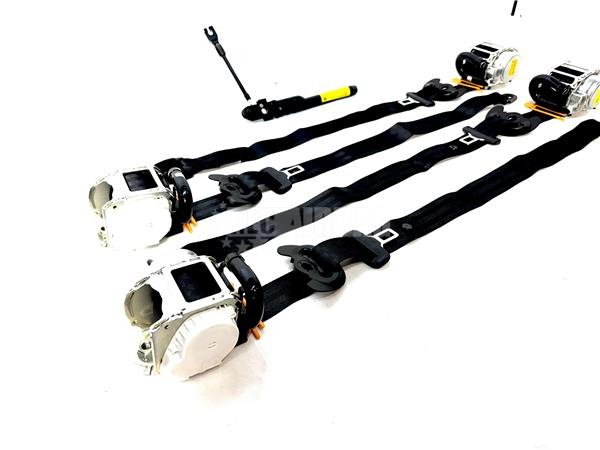 Juego cinturones con pretensores Toyota Proace City "NUEVO" (2018 - 2026) 98172275XX - 98172277XX - 98173965XX - 98173965XX