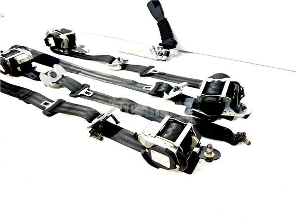 Juego cinturones con pretensores Hyundai Tucson (2014 - 2021) 88810D7000TTX - 88820D7000TTX - 89810D7000TTX - 89820D7000TTX - Imagen 4