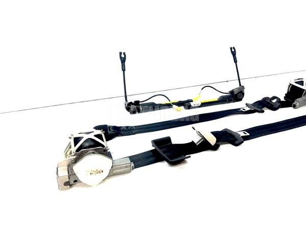 Juego de cinturones con pretensores de Fiat 500 del año 2016 - 2026(07356548850 - 34251778A - 07356548870 - 34251779A - 34022870C - 34022871C). - Imagen 4