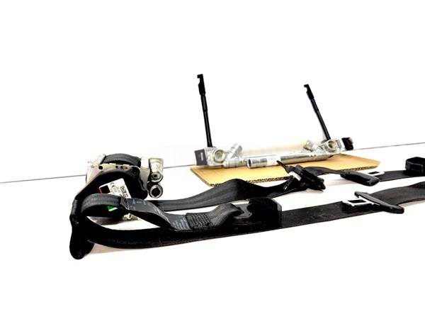 Juego de cinturones con pretensores delantero derecho e izquierdo de Citroen C3 Aircross, 2017 - 2013 (98311795XX - 98311772XX). - Imagen 5