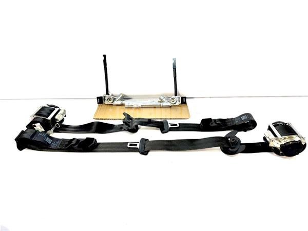 Juego de cinturones con pretensores delantero derecho e izquierdo de Citroen C3 Aircross, 2017 - 2013 (98311795XX - 98311772XX).